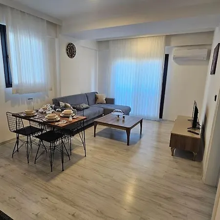Appartement Riverside Suits- 4 Ile Evinizde Gibi Fethiye